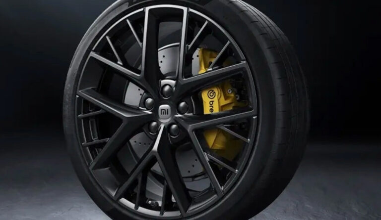 Xiaomi SU7 to offer new 21-Inch gold sports wheel option, as revealed by MIIT