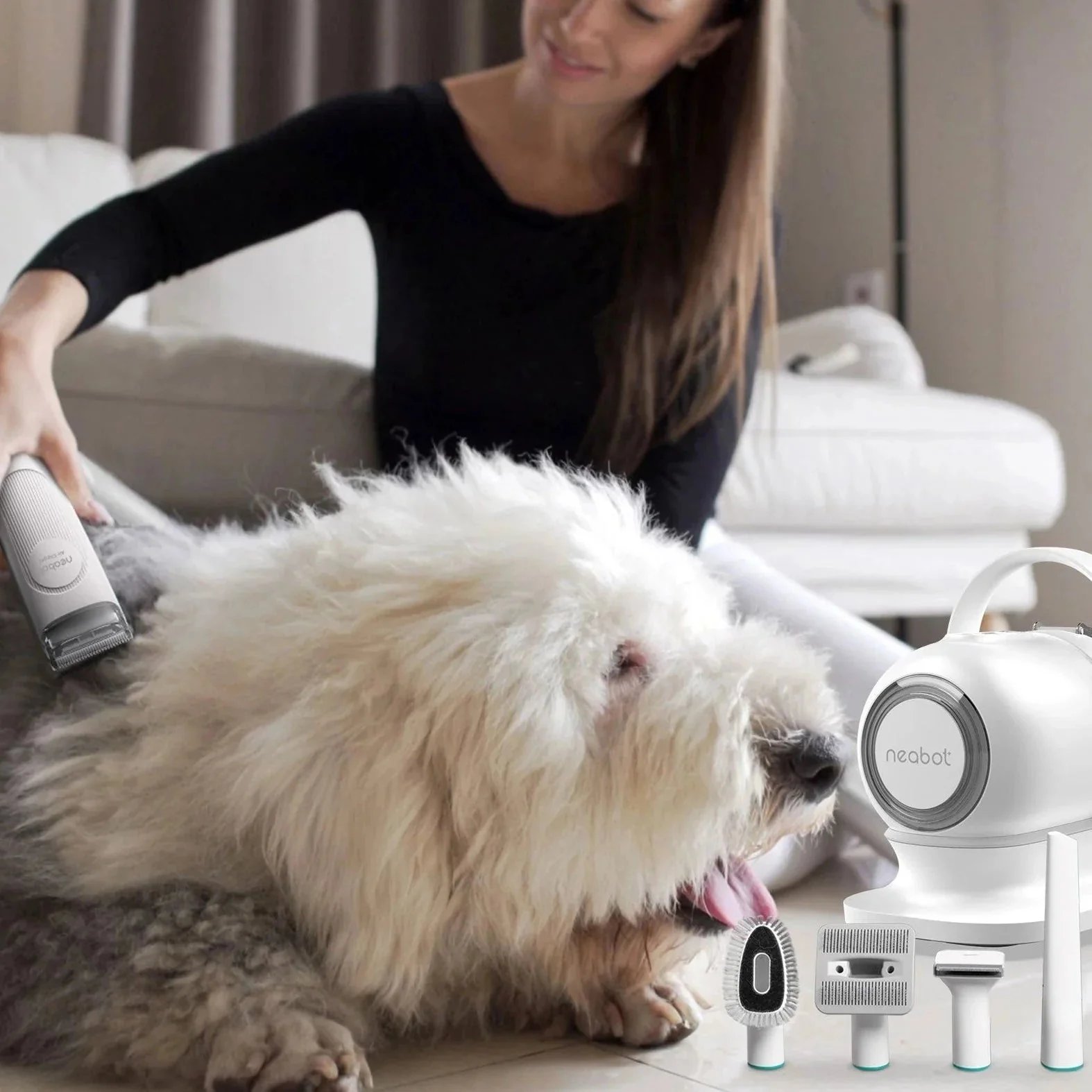Xiaomi’s weirdest products you won’t believe exist 4 3. Xiaomi Pet Hair Vacuum for Your Cat or Dog