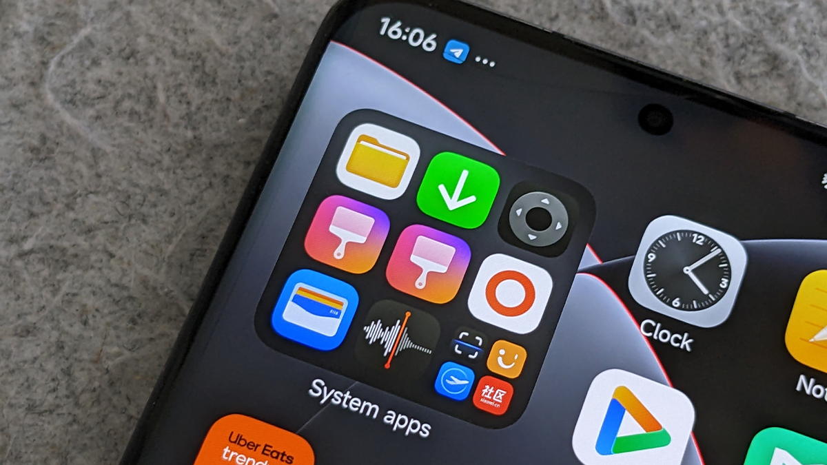 Xiaomi HyperOS 3 update adds smooth folder animation to all devices