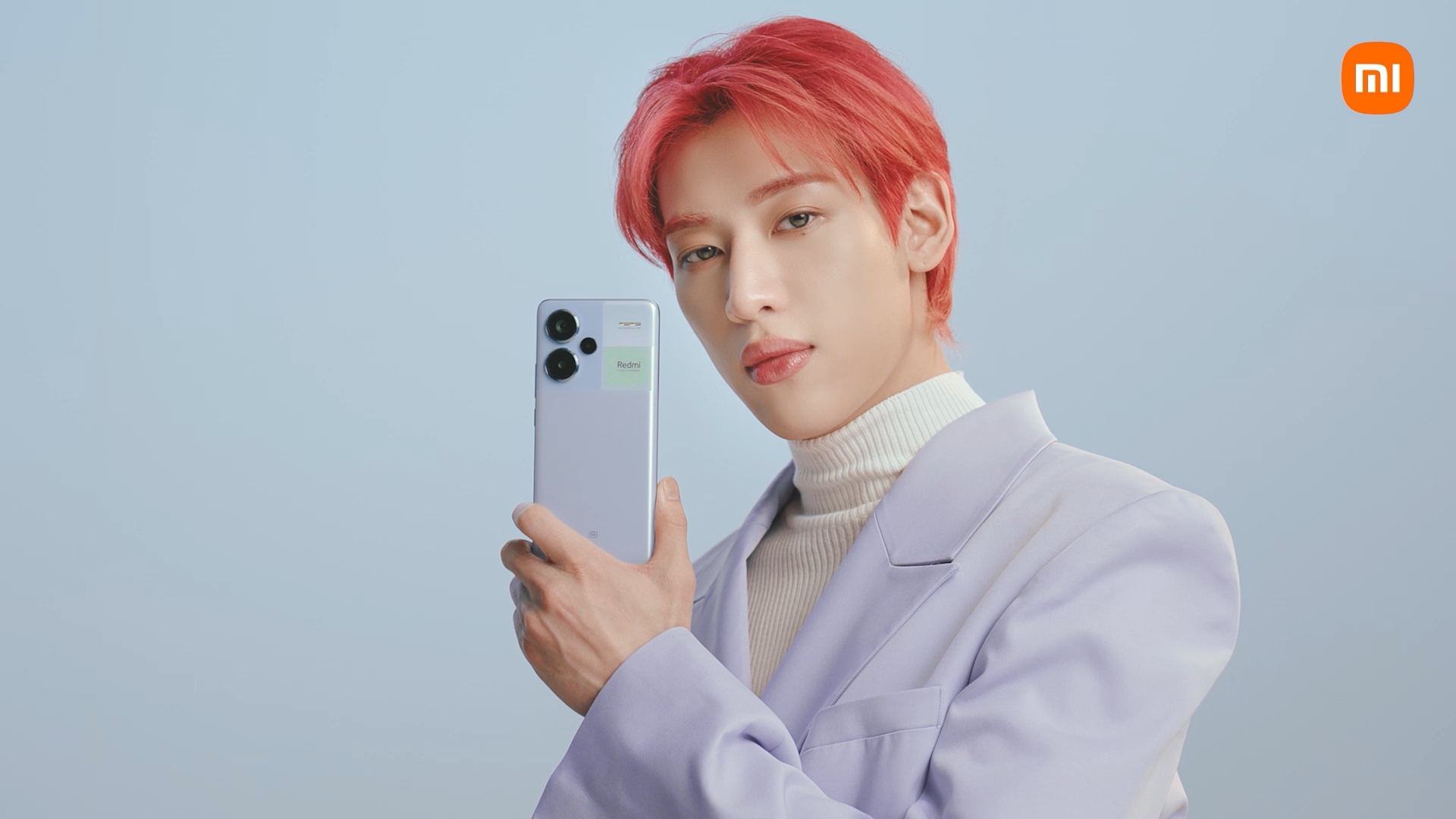 ¿Qué famosos utilizan teléfonos Xiaomi en lugar de iPhones? 3 bambam