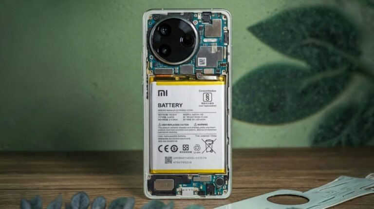 Are removable back covers making a comeback in Xiaomi phones?