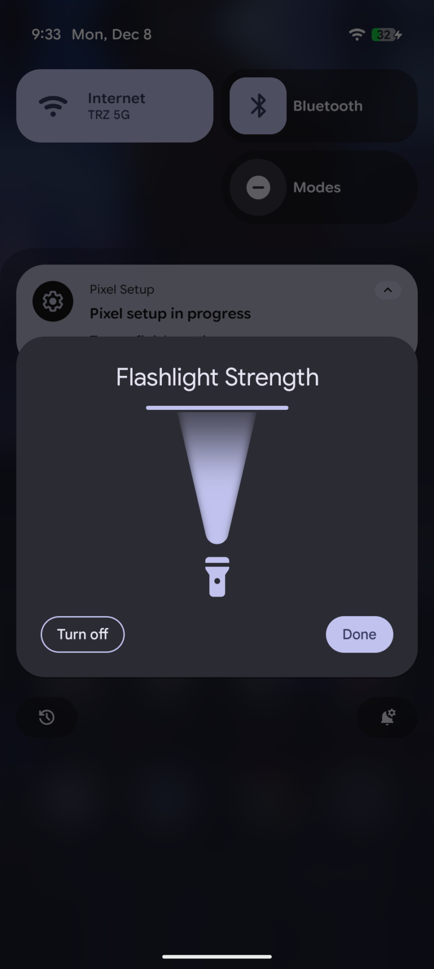 O Google traz o recurso HyperOS 2.2 para o Android 16 Canary 2 Flashlight Control Android 16