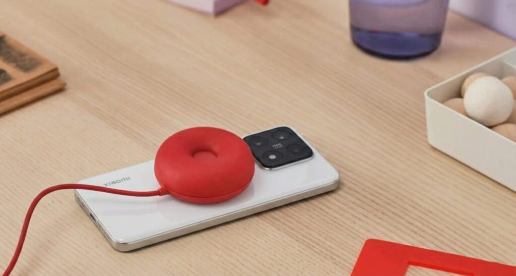 IKEA VASTMARKE: Новое беспроводное зарядное устройство Qi2 с «плюшкой» и
скрытыми функциями