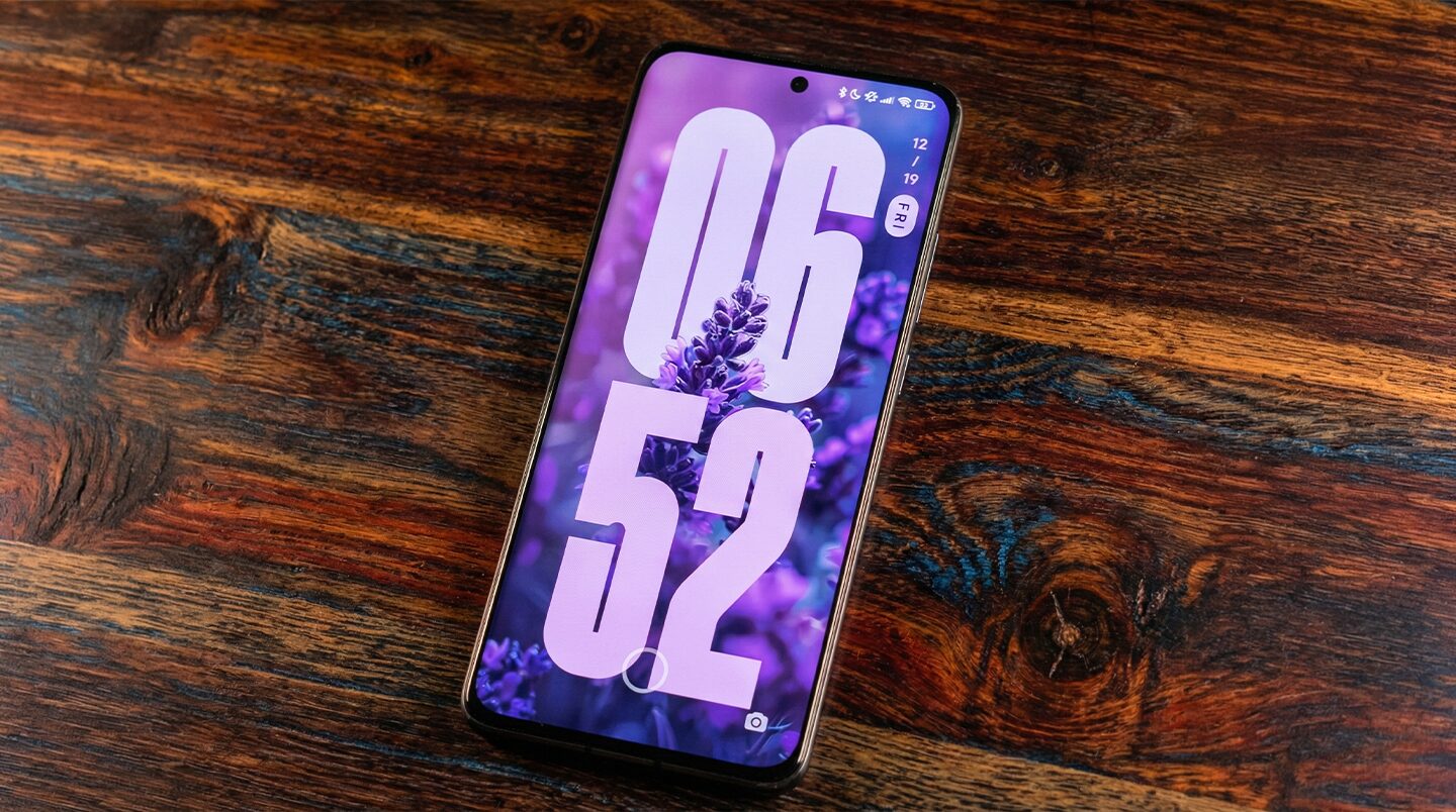 Xiaomi could finally add long-awaited lock screen widgets on HyperOS 4