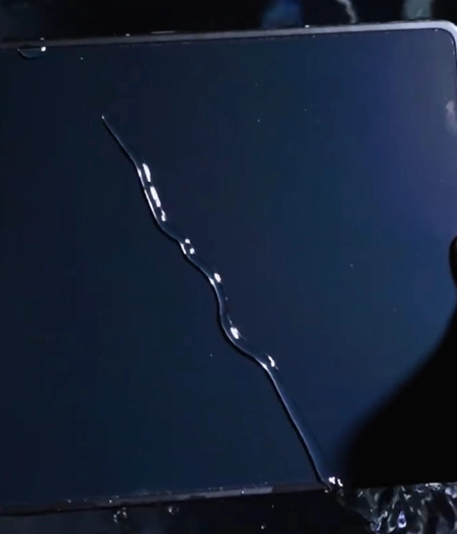 Oppo Find N6 to Maintain Near-Invisible Crease Even After Prolonged Use 5 Oppo Find N6