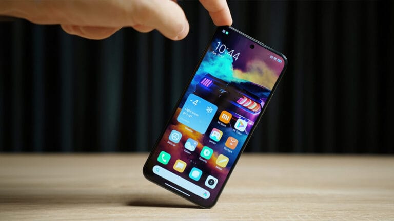 Xiaomi rückt von den Standardgrößen ab: 6,59-Zoll-Gerät im Test gesichtet