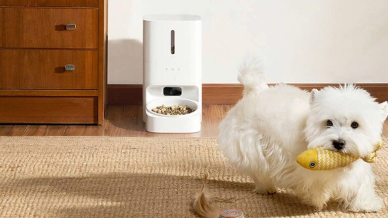 Xiaomi Mijia Smart Pet Feeder 2 Visual Edition Launched with 5MP Camera and AI Tracking